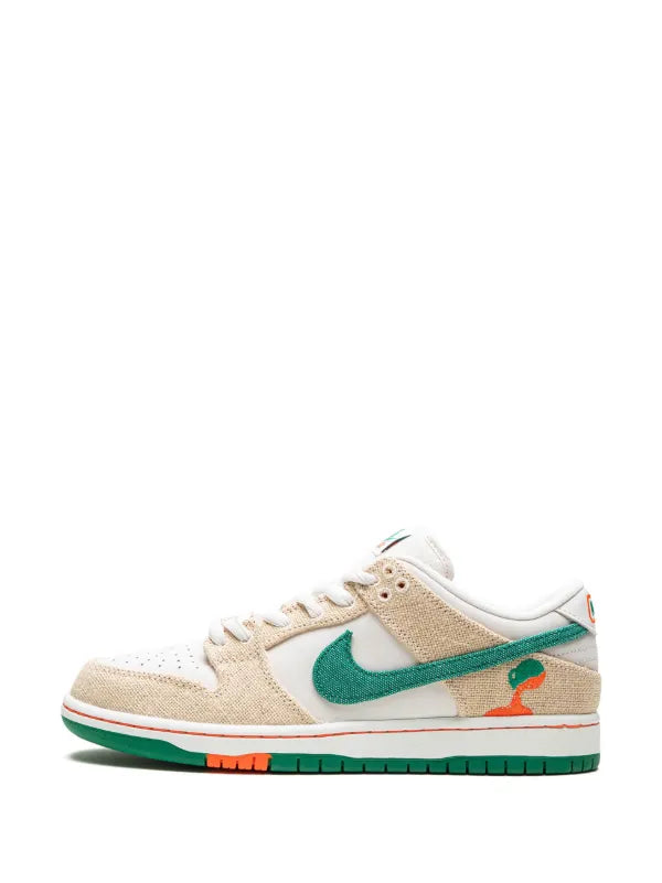 Nike x Jarritos SB retro Low Dunks